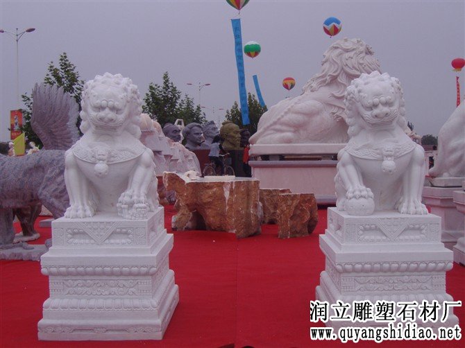 天安門石獅子