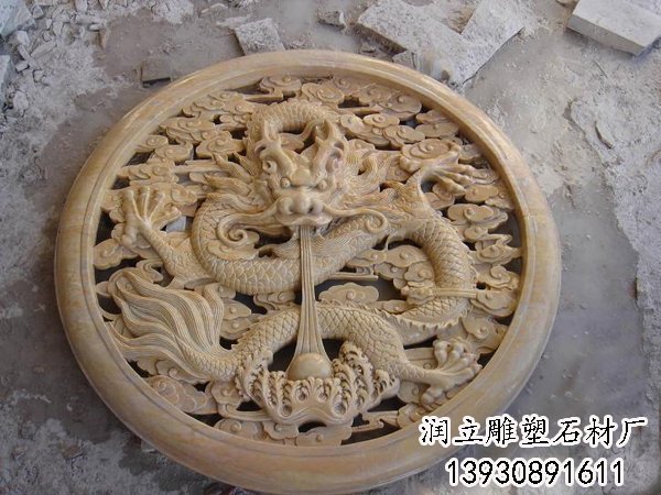 龍浮雕