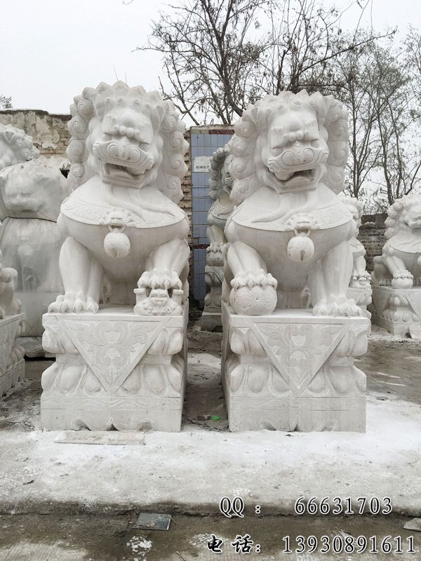 兩米石獅子圖片